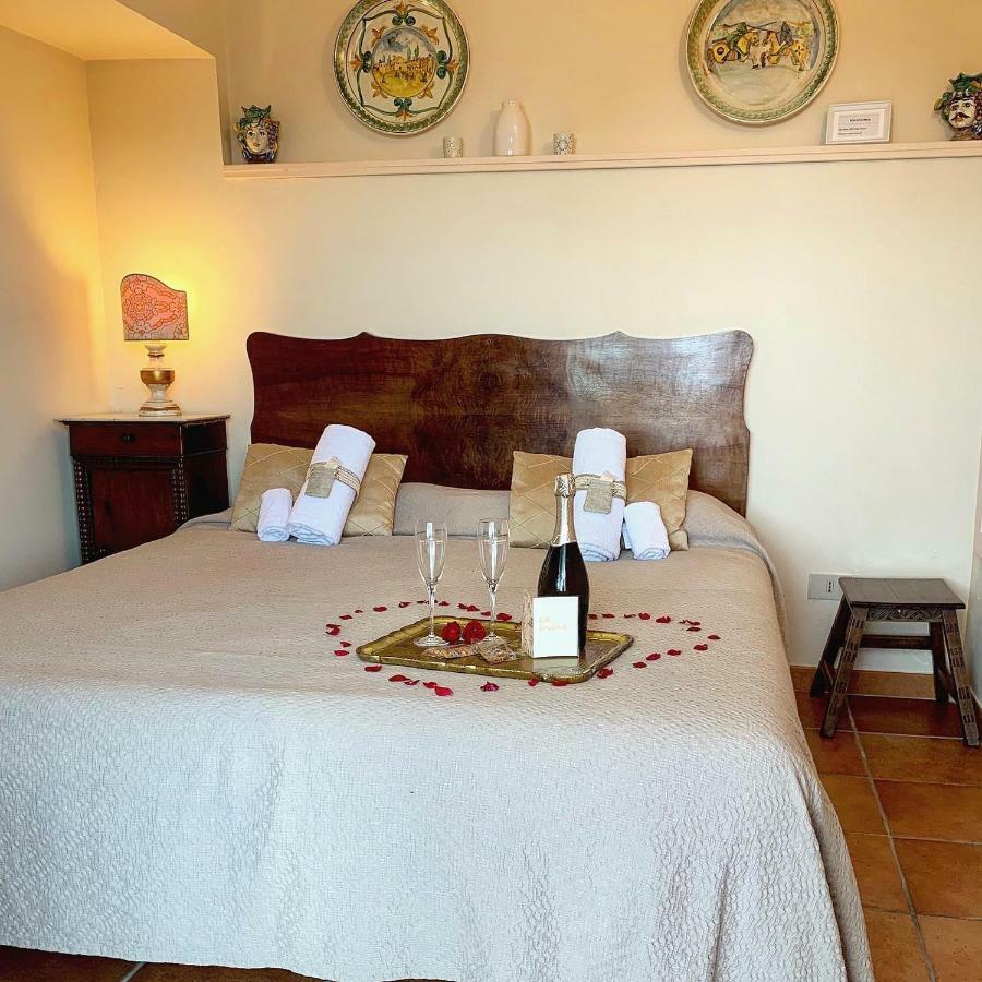 B&B Villa Vittoria Giardini-Naxos Exterior foto